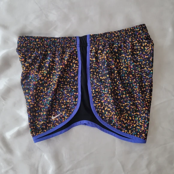 Nike Women's Multicolor Running Shorts - Picture 3 of 6
